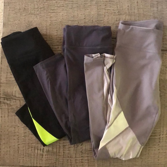 Fabletics 3 Legging Bundle - Picture 1 of 9